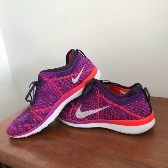 Nike Shoes - Nike Free TR Flyknit 💕